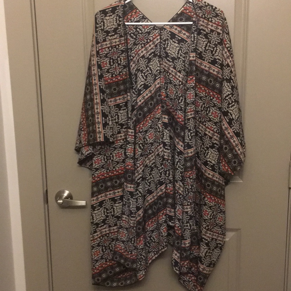 Patterned kimono